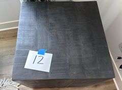 SQUARE WOOD END TABLE