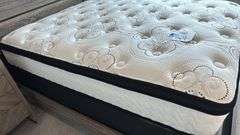 FULL SIZE MATTRESS & BOXSPRING