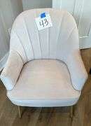 GREY ACCENT CHAIR W/ GOLD LEGS