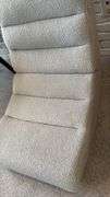 GREY FLOOR GAMING CHAIR