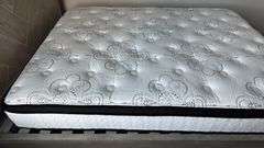QUEEN SIZE MATTRESS