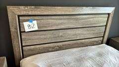FULL SIZE BED SET - HEADBOARD, FOOTBOARD, RAILS