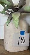 3PC HOME DECOR LOT - SEE PHOTOS
