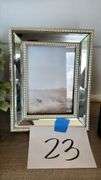 MISC HOME DECOR LOT - SEE PHOTOS