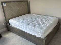 QUEEN SIZE BED (HEADBOARD, FOOTBOARD, RAILS)