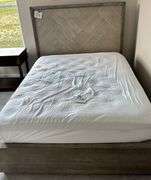 QUEEN SIZE BED (HEADBOARD, FOOTBOARD, RAILS)