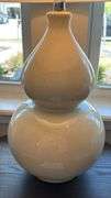 TABLE LAMP W/ SHADE