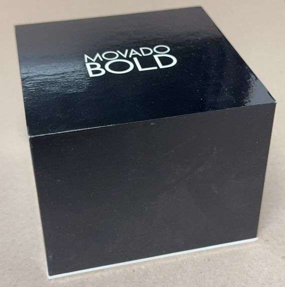MOVADO MENS WATCH W/ BOX
