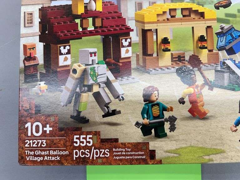 NEW LEGO MINECRAFT VILLAGE ATTACK SET IN BOX - Earl's Auction Company