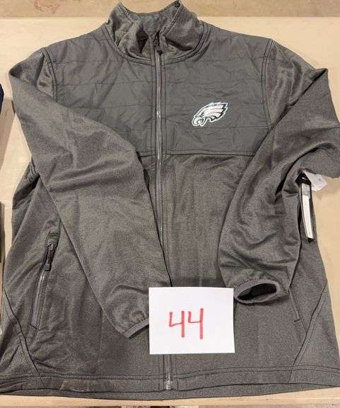 PHILADELPHIA EAGLES JACKET SIZE MEDIUM