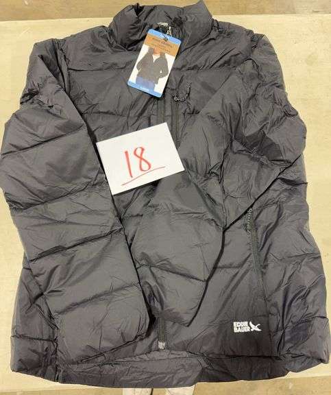 WOMENS EDDIE BAUER JACKET SIZE LARGE