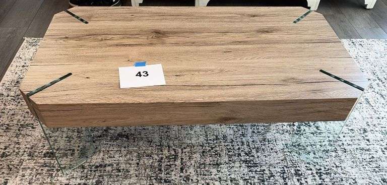 WOOD/ TEMPERED GLASS COFFEE TABLE