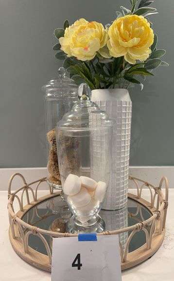 MISC HOME DECOR LOT