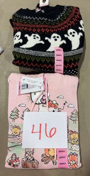 WOMENS HOODIE & SWEATER SIZE SMALL
