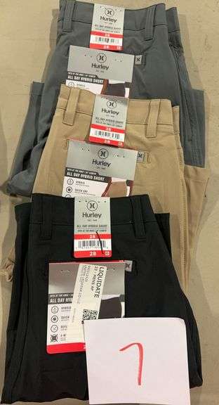 (3) MENS HURLEY SHORTS SIZE 28
