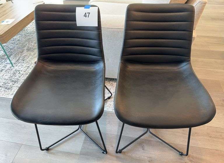 (2) ACCENT CHAIRS