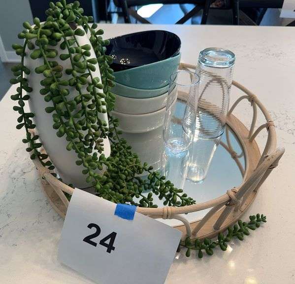 MISC LOT OF HOME DECOR