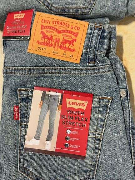 (2) YOUTH LEVI JEANS SIZE 8