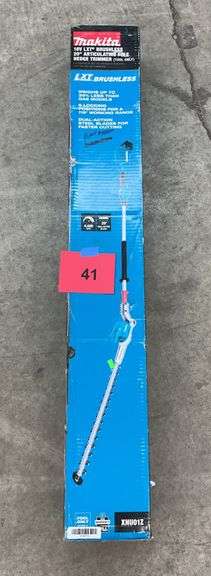 MAKITA 18V LXT 20" ARTICULATING POLE HEDGE TRIMMER IN BOX (TOOL ONLY)