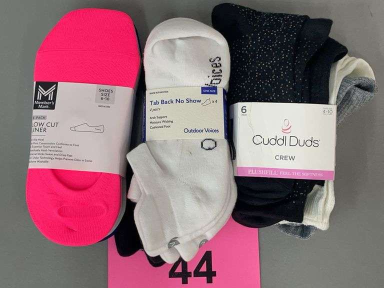(3) PACKS OF SOCKS