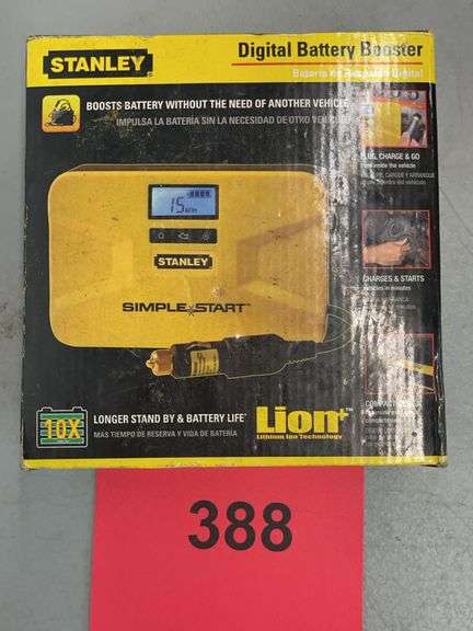 STANLEY DIGITAL BATTERY BOOSTER IN BOX