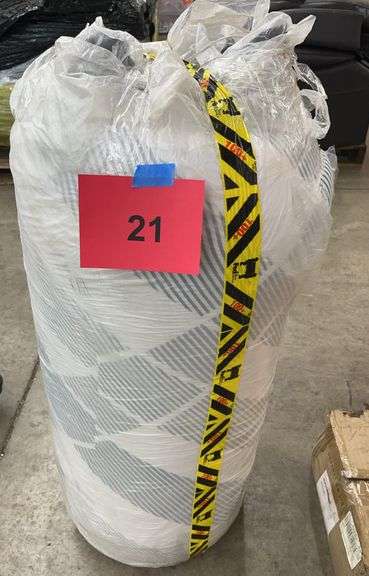 UNKNOWN SIZE MATTRESS