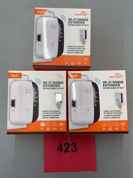(3) ITEK WI-FI RANGE EXTENDERS IN BOX