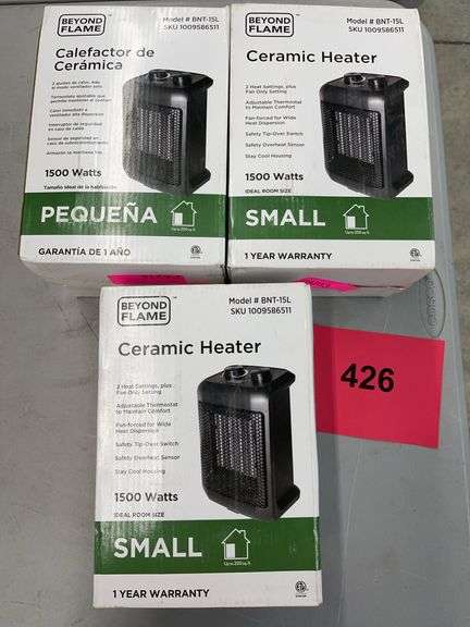 (3) SMALL CERAMIC HEATERS IN BOX