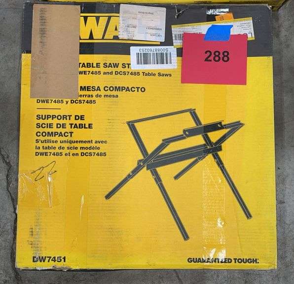 DEWALT COMPACT TABLE SAW STAND IN BOX