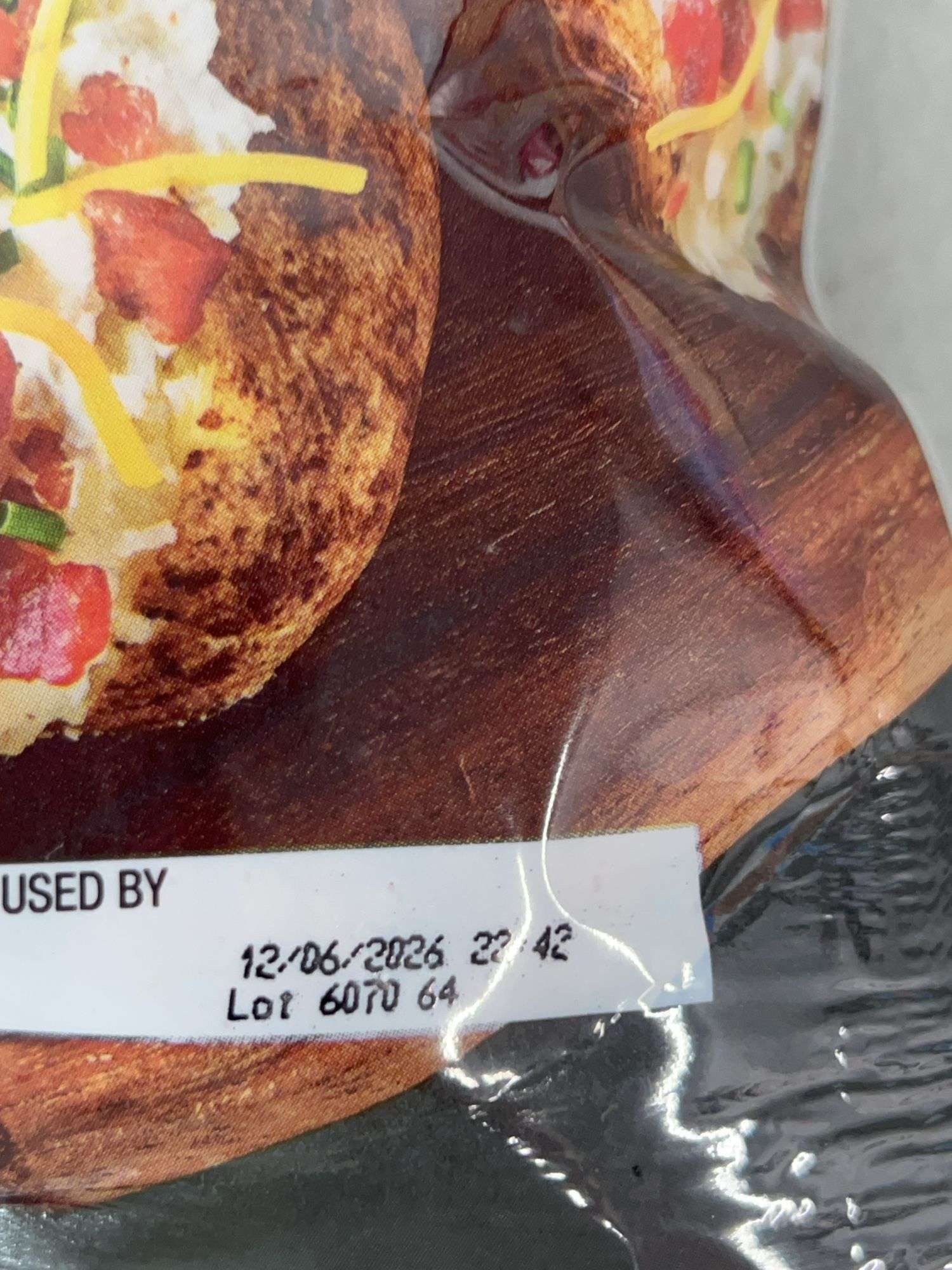 MISC LOT OF FOOD ITEMS - SEE PHOTOS - Earl's Auction Company
