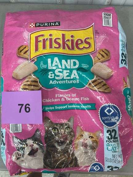 32LB BAG OF PURINA FRISKIES LAND & SEA CAT FOOD