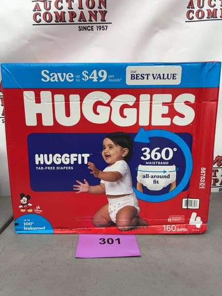 BOX OF HUGGIES DIAPERS SIZE 4