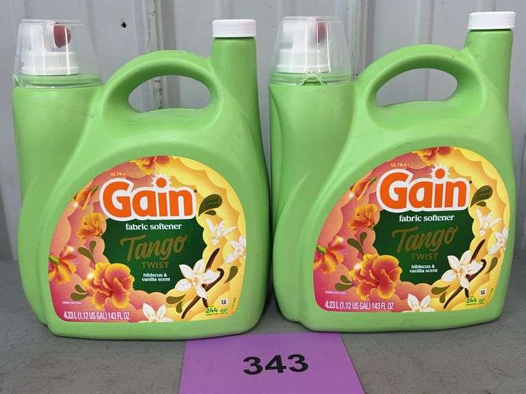 (2) JUGS OF GAIN TANGO TWIST FABRIC SOFTENER