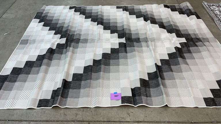NICOLE MILLER 9FT X 12FT OUTDOOR PATIO RUG