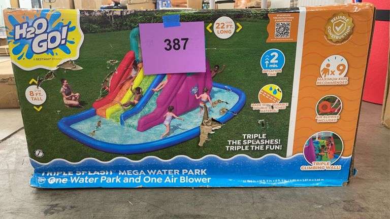 H2O GO TRIPLE SPLASH MEGA WATER PARK IN BOX