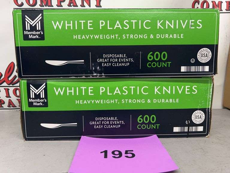 (2) BOXES OF WHITE PLASTIC KNIVES