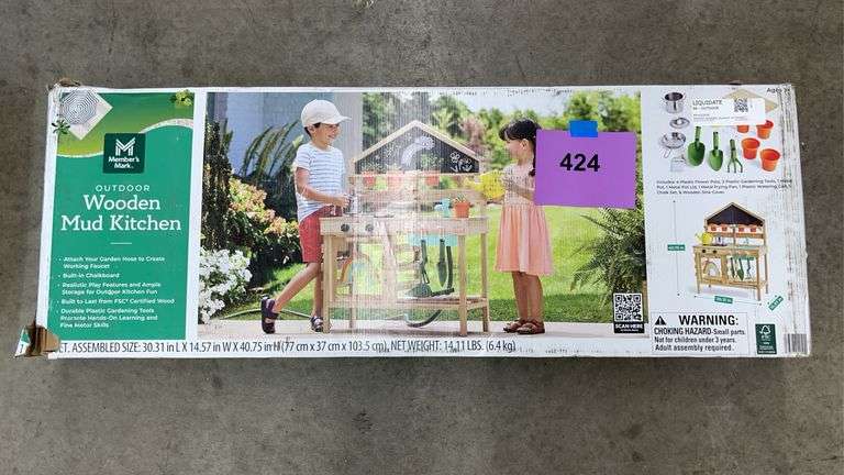 OUTDOOR WOODEN MUD KITCHEN IN BOX