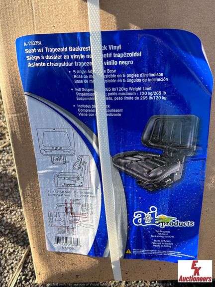 UNUSED UNIVERSAL TRACTOR SEAT ST JUDE DONATION