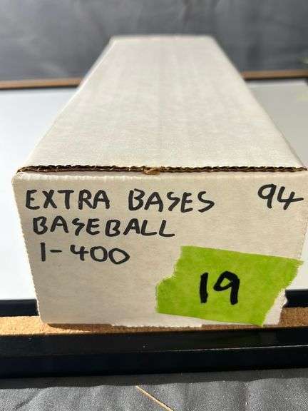 1994 FLEER EXTRA BASES BASEBALL