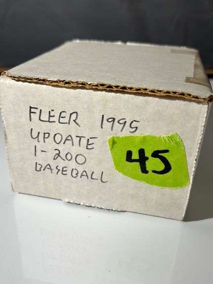 1995 FLEER DESIGN UPDATE BASEBALL