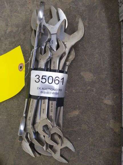 MATCO SET OF ANGLE WRENCHES 3/8"-1"