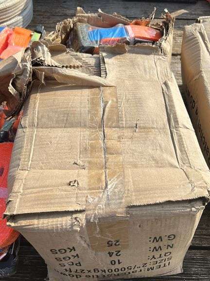 (10) UNUSED 2"X27' RATCHET STRAPS