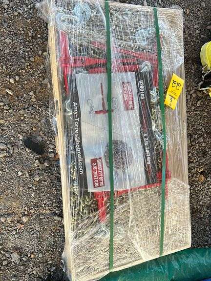 QTY. (10) UNUSED 3/8"X20' G70 CHAINS & (5) 9200# BINDERS