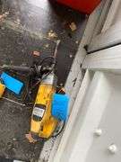 DEWALT ROTARY HAMMER