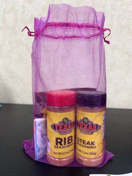 TEXAS ROADHOUSE PURPLE BAG