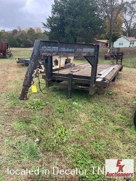 24' HILLSBORO 300 GOOSENECK FLATBED