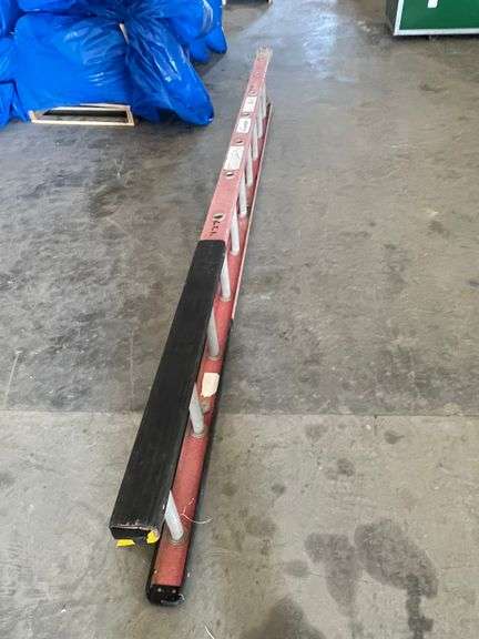 10' FIBERGLASS TRENCH LADDER