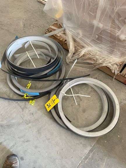 2' INSULATION STRAPPPING