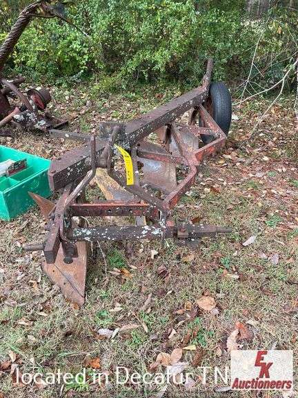 4 BOTTOM TURN PLOW 3PT