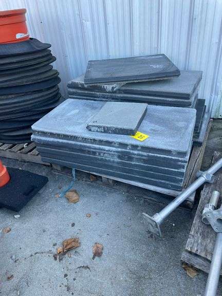 QTY (14) 48" X 24" CONCRETE LOOKING PANELS- USED TO DECORATE AROUND BASE OF BUILDING